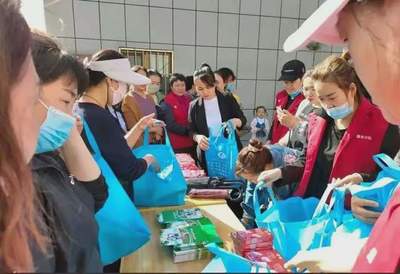 神木市迎賓路街道扎實推進計生用品服務，踐行“我為群眾辦實事”